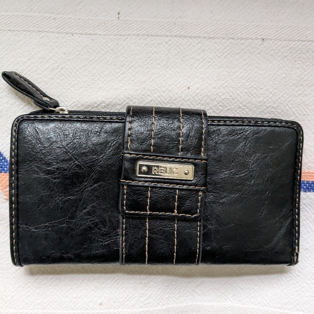 Relic rectangular black ladies wallet